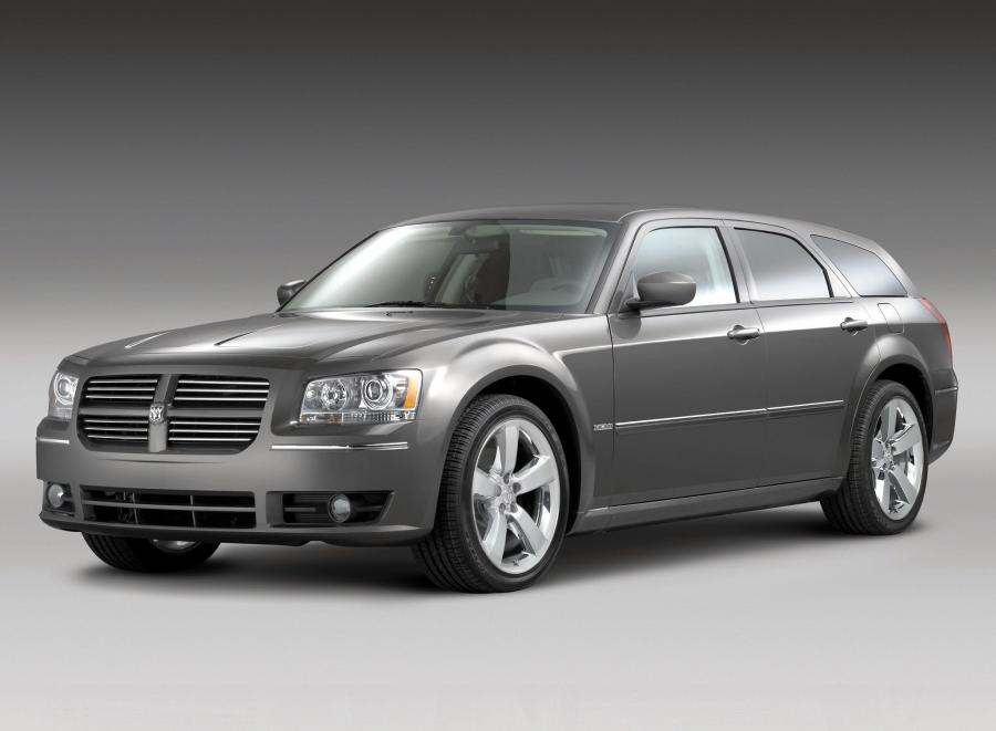  Dodge Magnum R/T 2007 года  (фото 3 из 7)